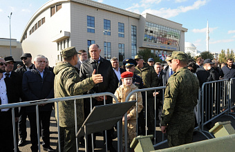В Махачкале состоялось торжественное открытие выставки трофейного вооружения и техники