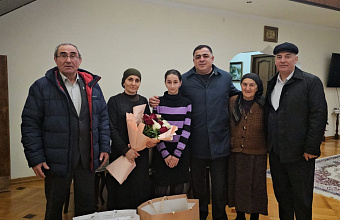 В Магарамкентском районе поздравили многодетных матерей и матерей военнослужащих с Международным женским днем