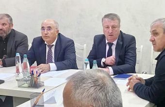 В Махачкале состоялась встреча с руководителями агрофирм Гунибского района