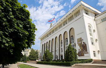 Глава Дагестана Сергей Меликов обозначил актуальные задачи на октябрь