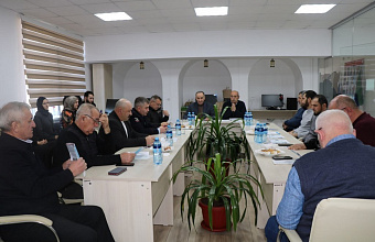 В Казбековском районе обсудили вопросы противодействия коррупции на круглом столе