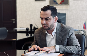 Глава Южно-Сухокумска встретился с подрядной организацией, проводящей работы в рамках проекта «Чистая вода»