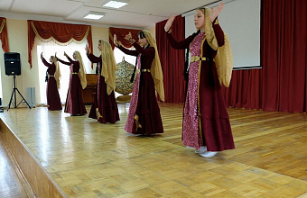 Росгвардейцы посетили детские социальные учреждения в Дагестане