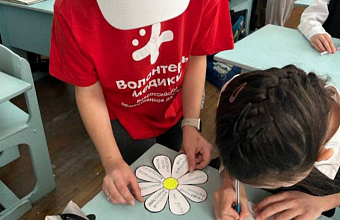 Волонтеры Каспийского медучилища провели акцию в поддержку пациентов в туберкулезных диспансерах