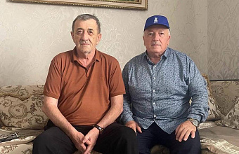 Глава Гумбетовского района встретился с отцом погибшего участника СВО