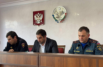 В Южно-Сухокумске прошло заседание межведомственной комиссии при АТК