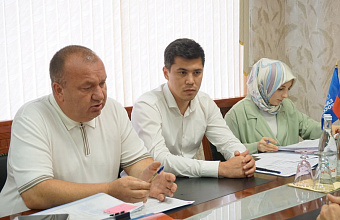 Руководитель Минстроя Дагестана провел выездной прием граждан в Хасавюртовском районе