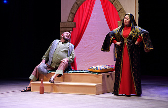 В Дербенте открылся 25-ый сезон Табасаранского театра премьерой спектакля «Ханума»