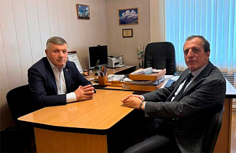 Ахмед Гамзатов посетил общеуниверситетскую кафедру психологии ДГПУ имени Р. Гамзатова