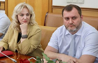 Ярослава Глазова представили Кабмину в качестве врио министра здравоохранения Дагестана