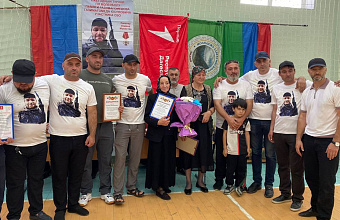 В Тляратинском районе состоялся волейбольный турнир памяти бойца, погибшего в ходе СВО