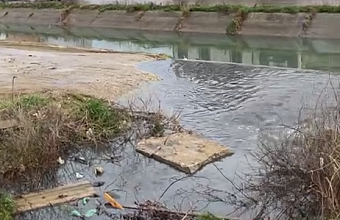 В Махачкале приняли экстренные меры из-за загрязнения русла канала им. Октябрьской революции