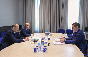 Сергей Меликов провел встречу с секретарем Генсовета «ЕР» Владимиром Якушевым
