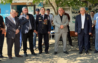 В Хасавюрте открыли мемориальную доску в честь погибшего участника СВО