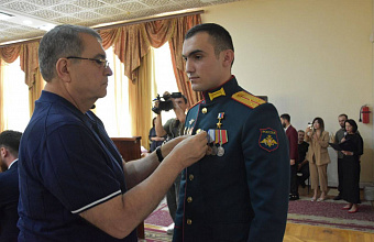 В Дербентском районе прошла встреча с Героем России Муслимом Муслимовым